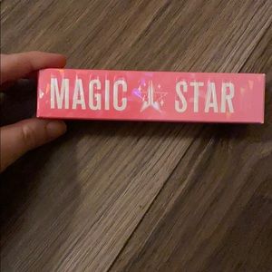 Magic Star Concealer shade C4